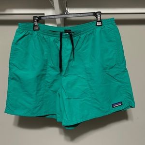 Patagonia XL Men's Swim Trunks Green Very Nice